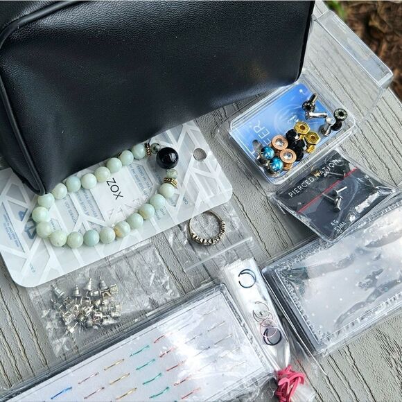 Body jewelry bundle w carry bag 60+ pc lot labret nose ring ear wrist - Picture 1 of 16